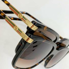 Picture of Gucci Sunglasses _SKUfw55617143fw